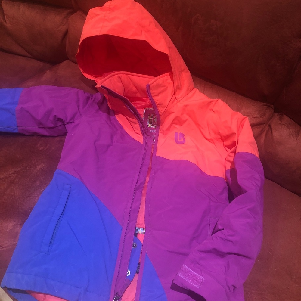 Girls BURTON jacket New size S (7/8) room to grow